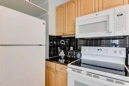 Poolside Suite in Downtown Key West Appartement