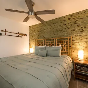 The Speakeasy And Bar Bed & Breakfast