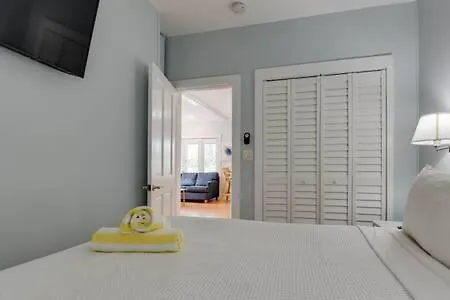 Poolside Suite Key West